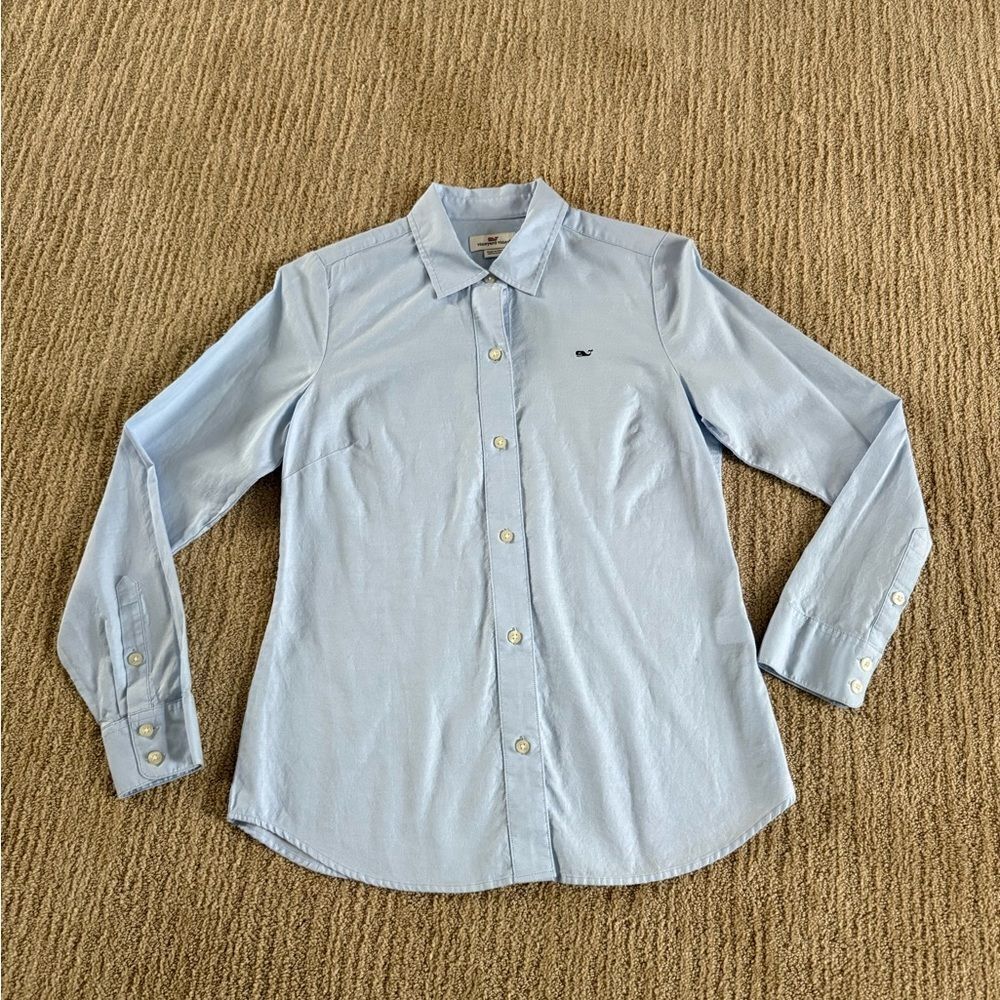 Vineyard Vines Women’s Light Blue Button-Up Shirt